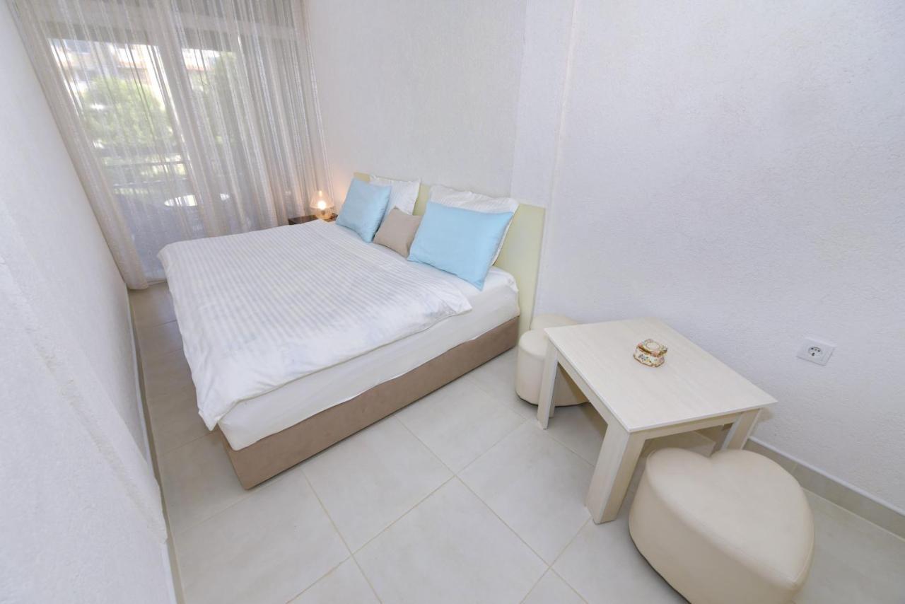 Sis 2 Bedroom 2 Bath With Free Parking In Охрид Екстериор снимка