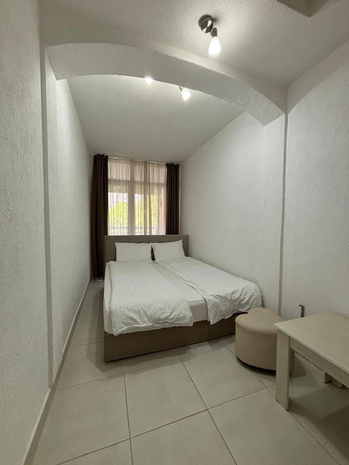 Sis 2 Bedroom 2 Bath With Free Parking In Охрид Екстериор снимка